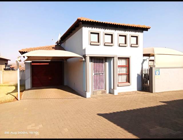 3 BEDROOM TOWNHOUSE SOLD IN BERGSIG